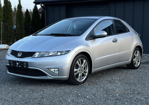 Honda Civic cena 27900 przebieg: 209000, rok produkcji 2011 z Jastrowie małe 407